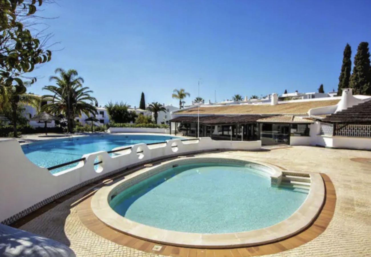 Apartamento em Albufeira - Apartamento Jasmim Duplex T2, São Rafael